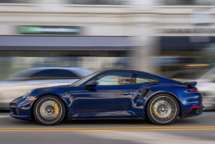 在2021保时捷911 turbo s的在实现了2.